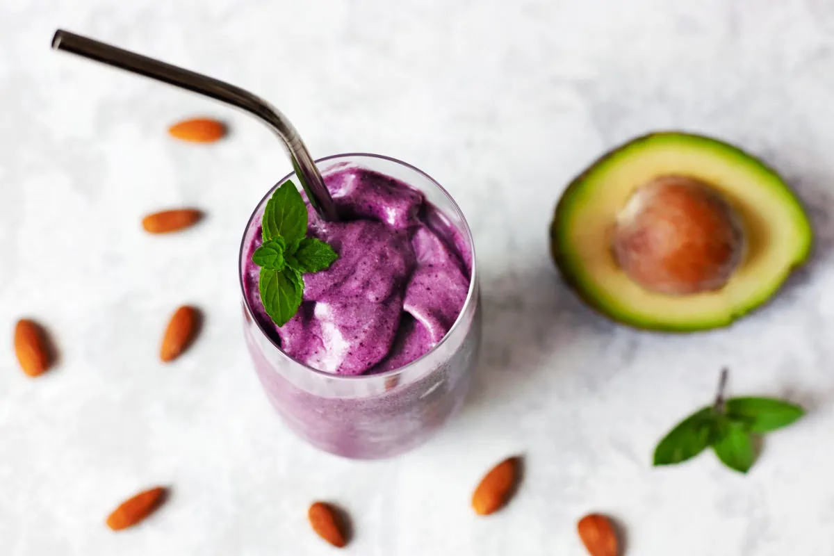 What Does Almond Milk Taste Like? Butter N Thyme