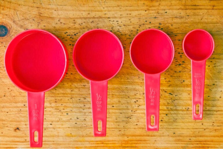 How Many Strawberries In A Pound, Cup, Quart 🍓 Butter N Thyme