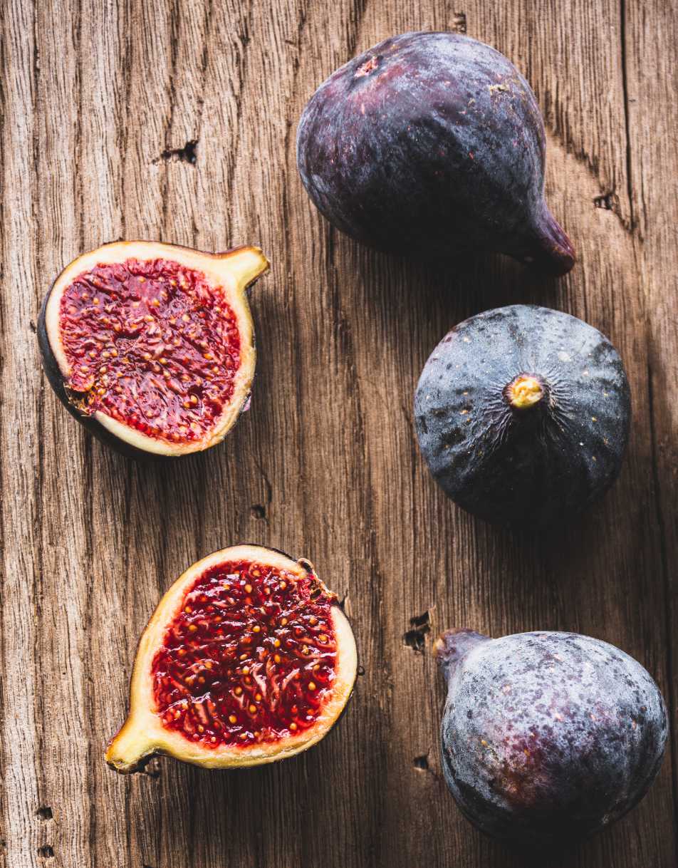 Nero 600M Figs.
